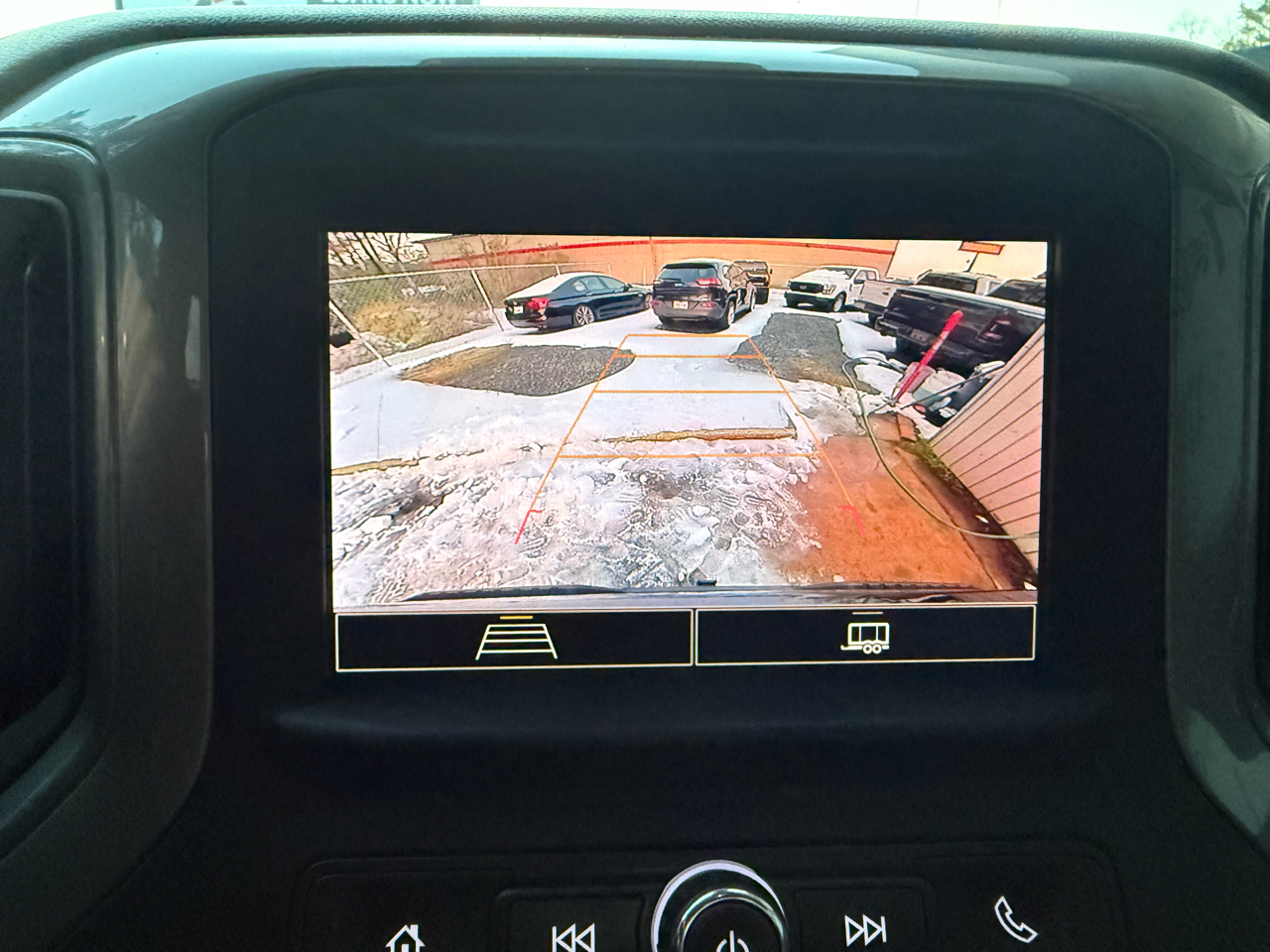 Chevrolet Silverado 1500 Custom Crew Cab 4WD 2022