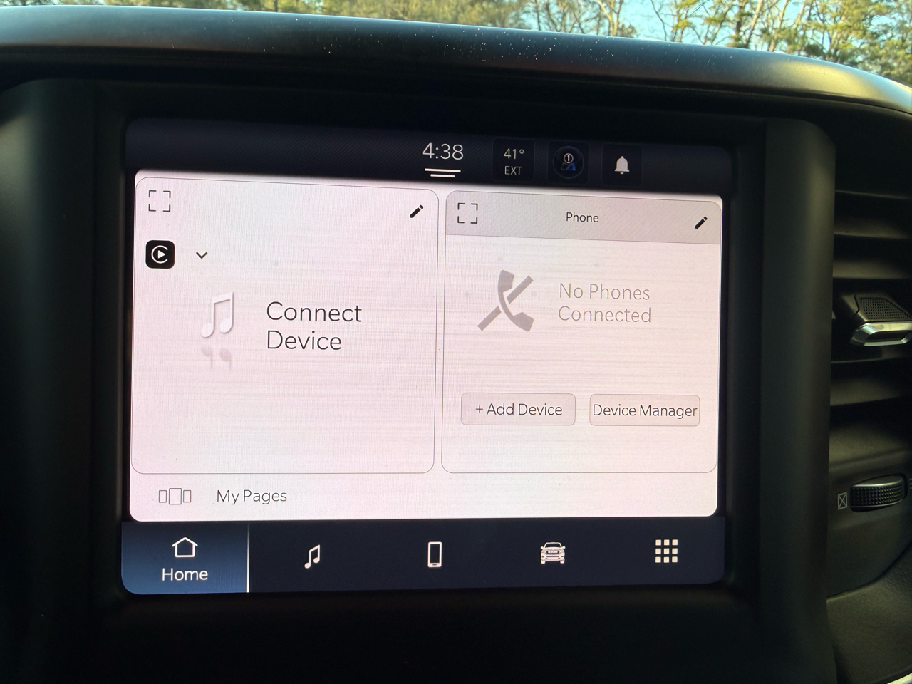 RAM 1500 Big Horn Crew Cab SWB 4WD 2022