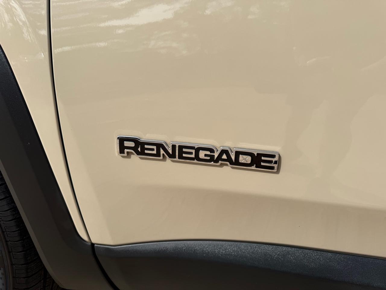 Jeep Renegade Latitude FWD 2015