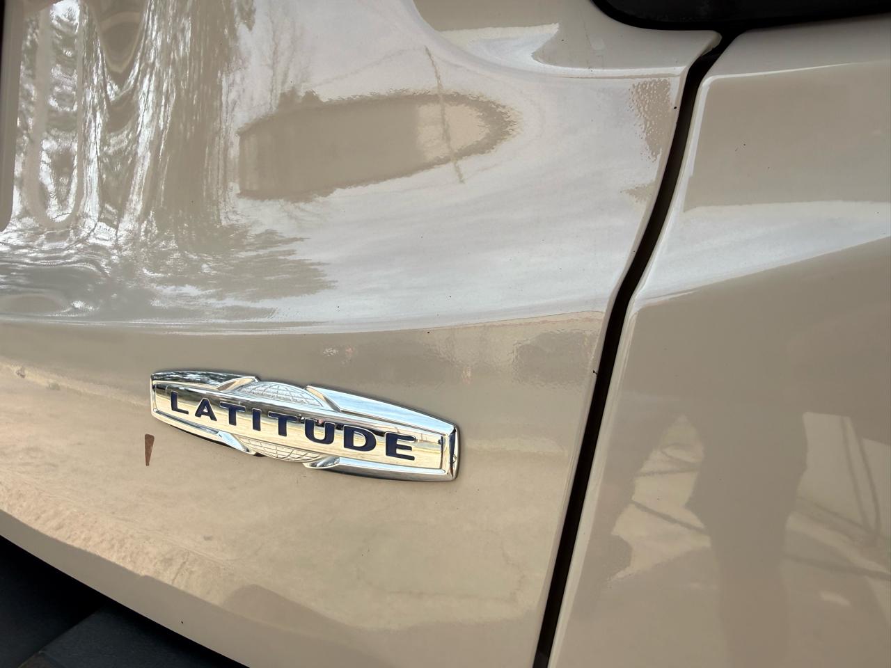 Jeep Renegade Latitude FWD 2015