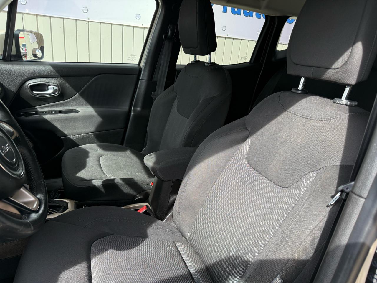 Jeep Renegade Latitude FWD 2015