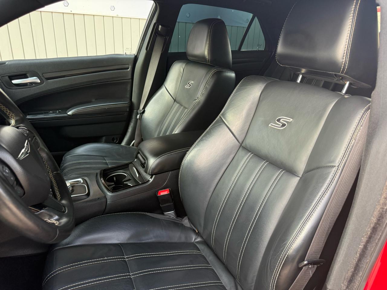 Chrysler 300 S V6 RWD 2016