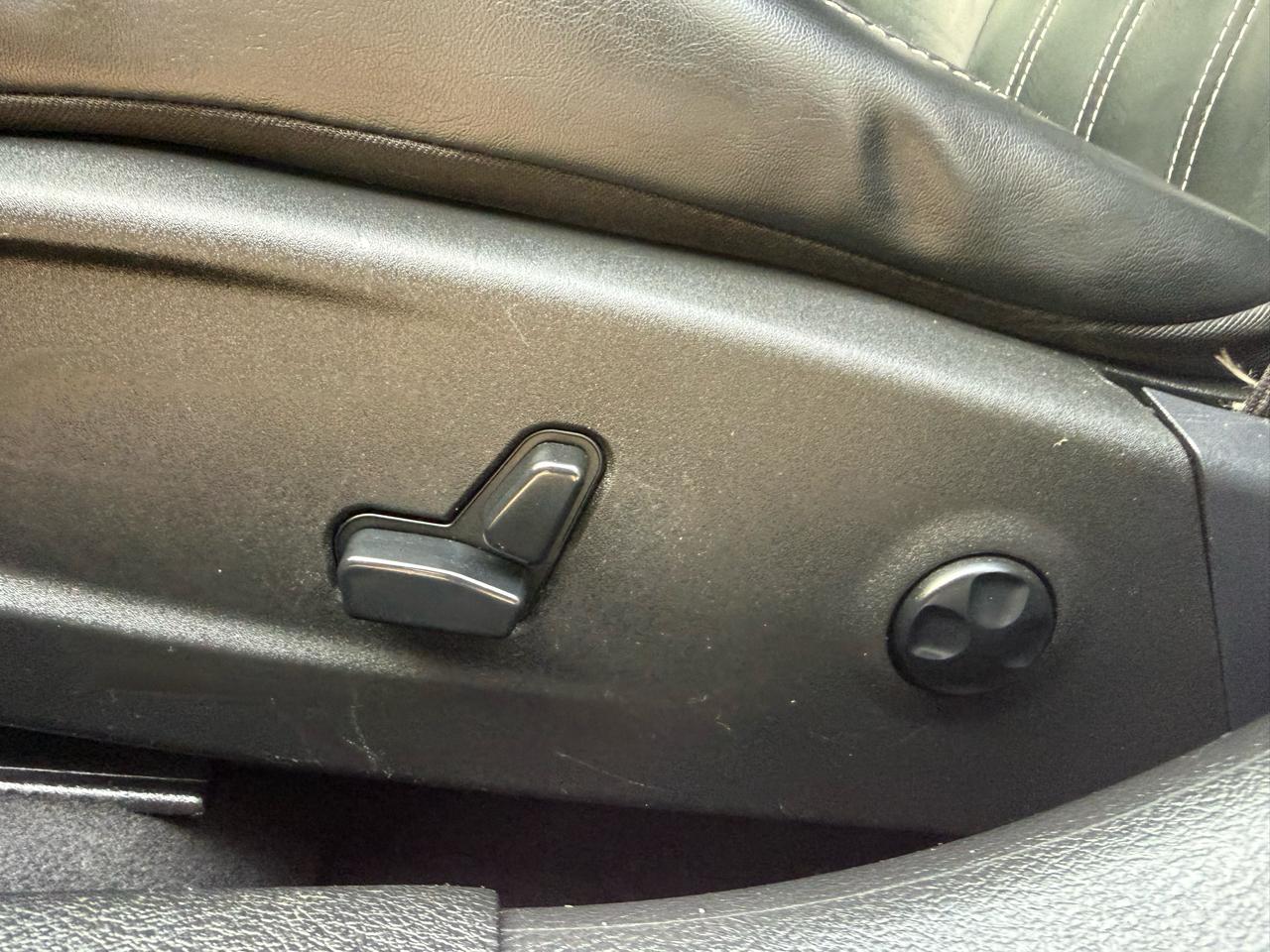 Chrysler 300 S V6 RWD 2016