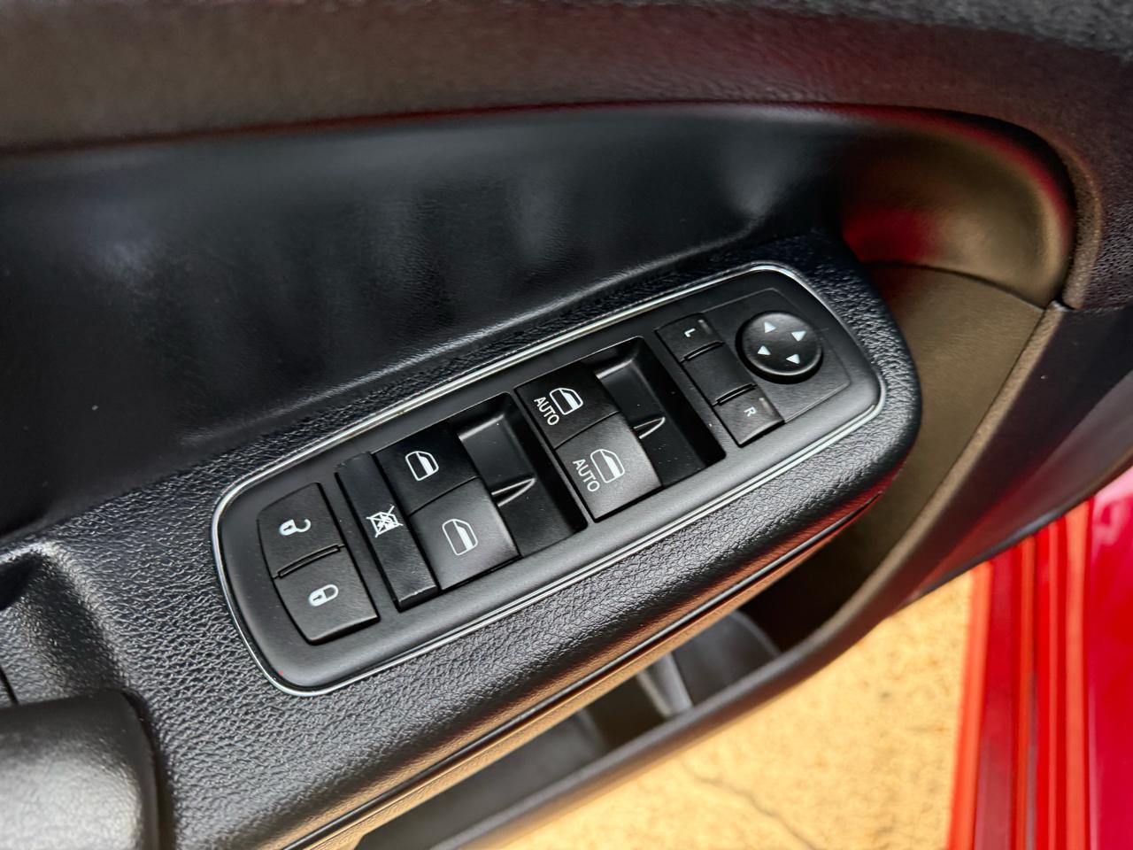 Chrysler 300 S V6 RWD 2016