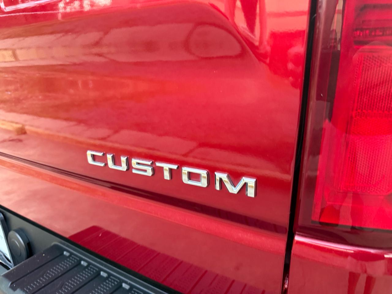 Chevrolet Silverado 1500 Custom Crew Cab Short Box 2WD 2021