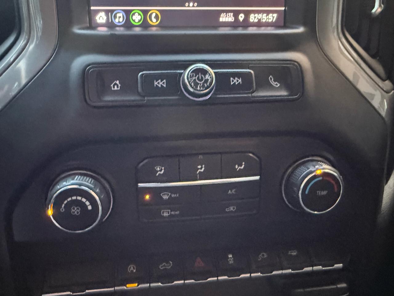 Chevrolet Silverado 1500 Custom Crew Cab Short Box 2WD 2021