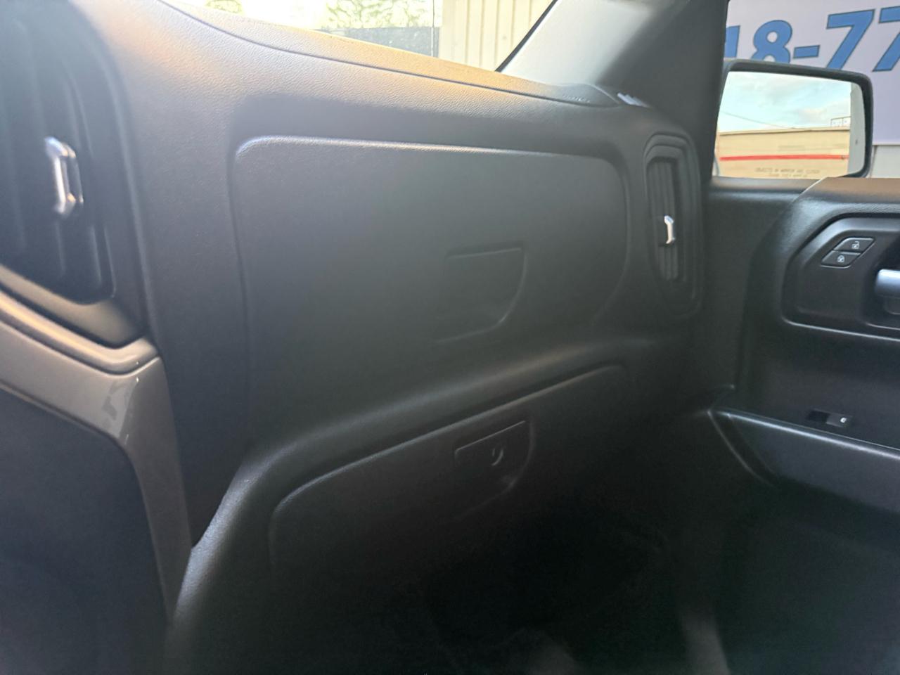 Chevrolet Silverado 1500 Custom Crew Cab Short Box 2WD 2021