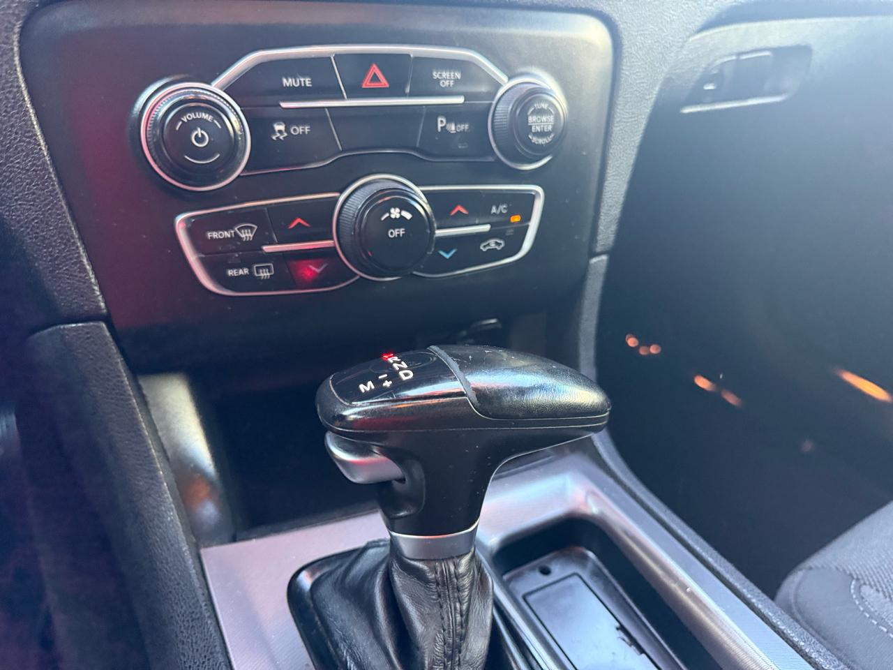 Dodge Charger SXT 2019