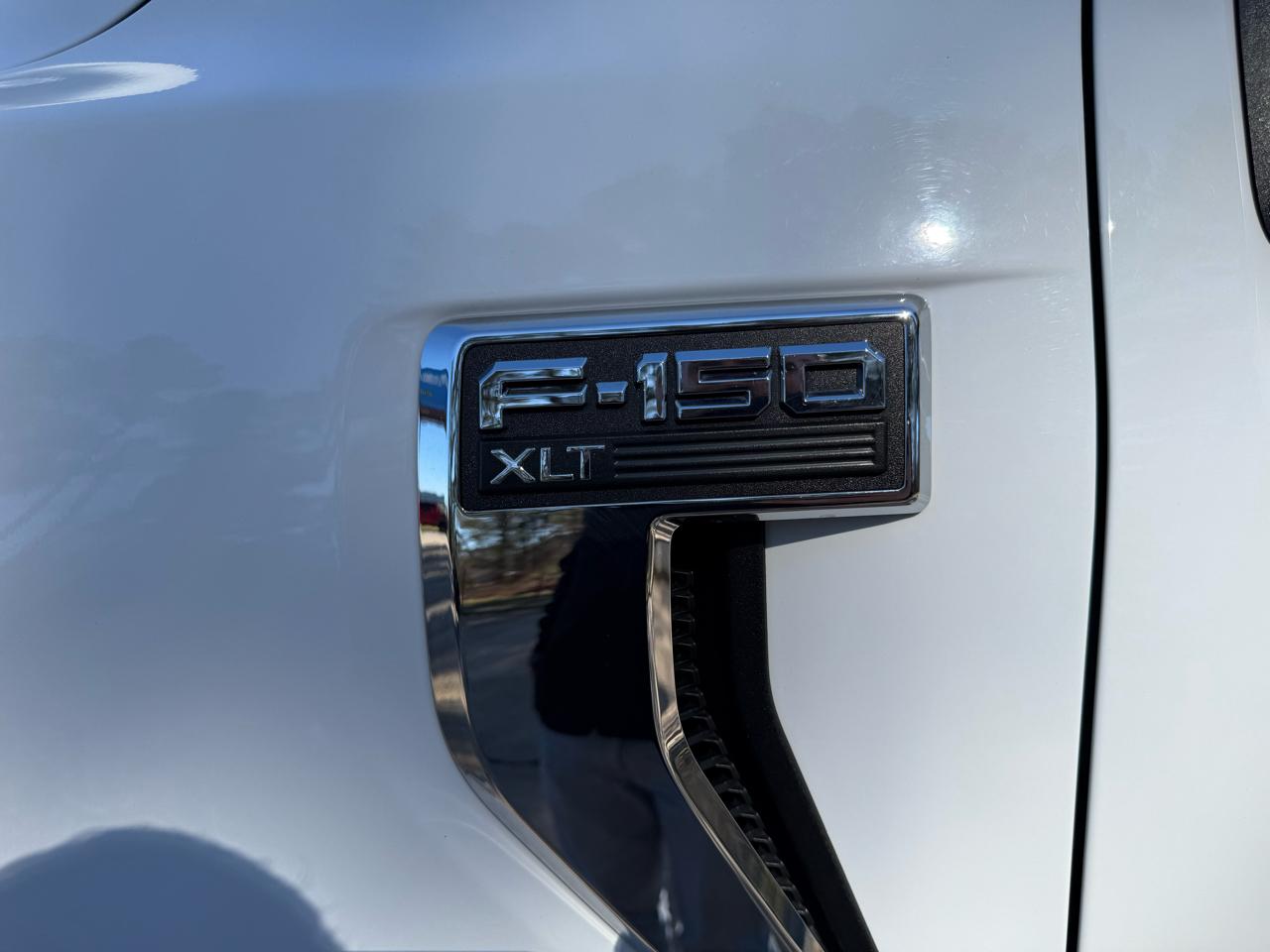 Ford F-150 4WD SuperCrew 139" XLT 2021