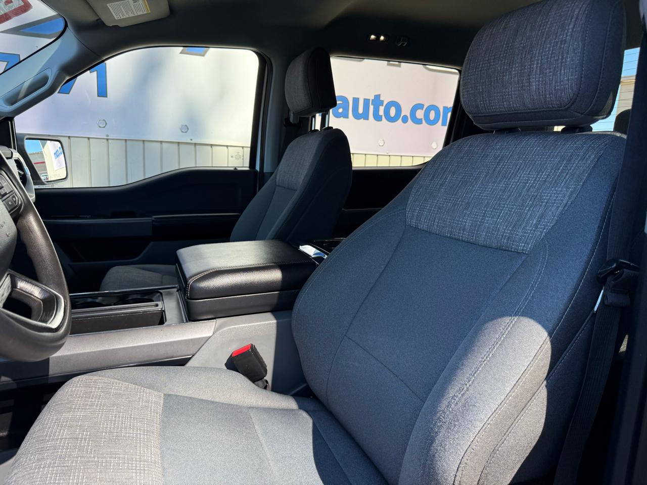 Ford F-150 4WD SuperCrew 139" XLT 2021