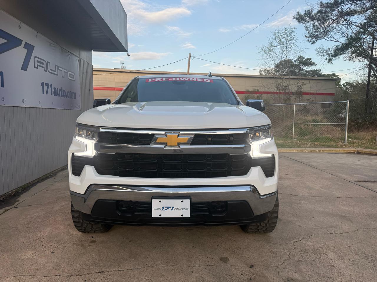 Chevrolet Silverado 1500 LT Crew Cab 4WD 2022