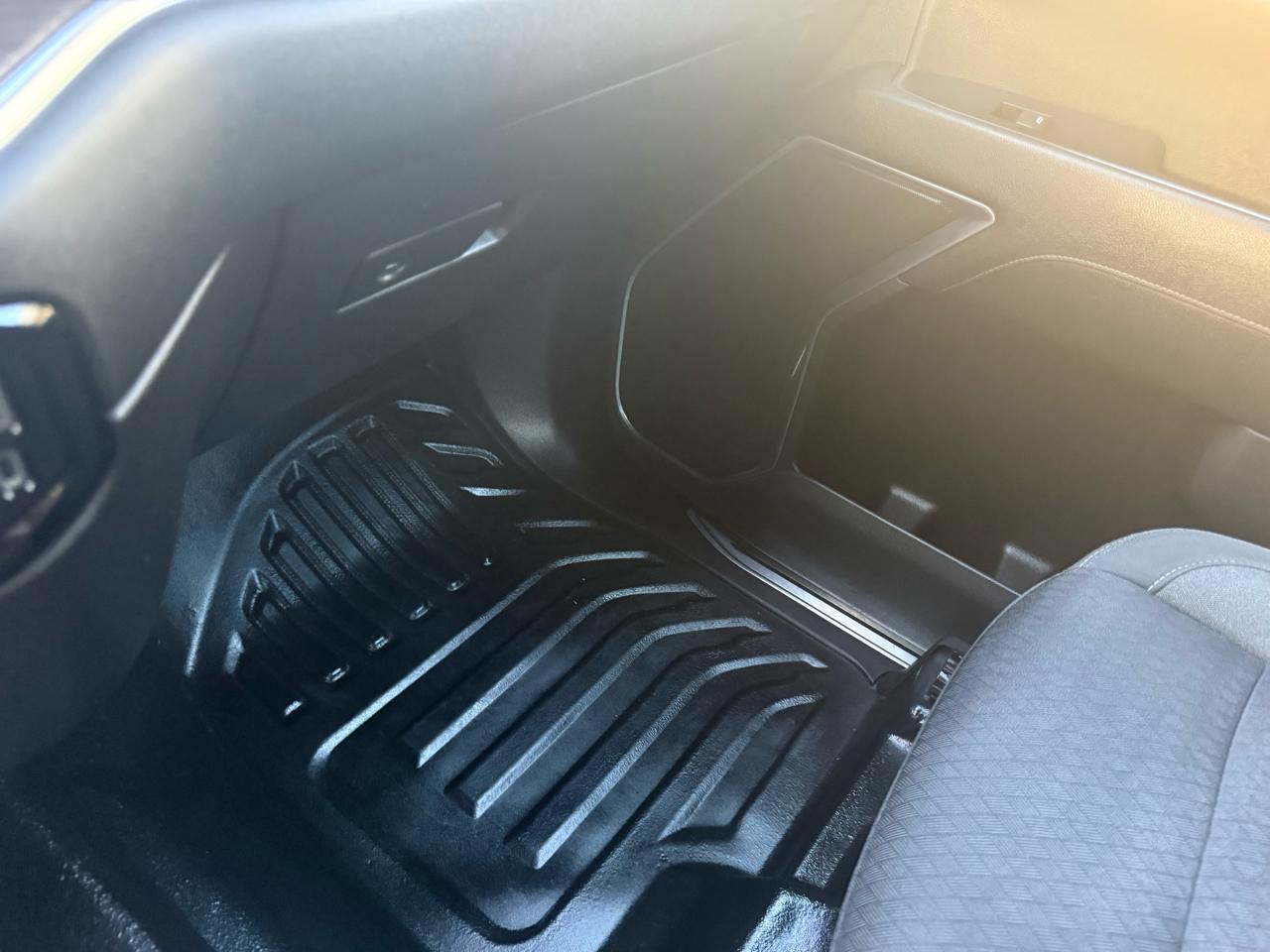 Chevrolet Silverado 1500 LT Crew Cab 4WD 2022