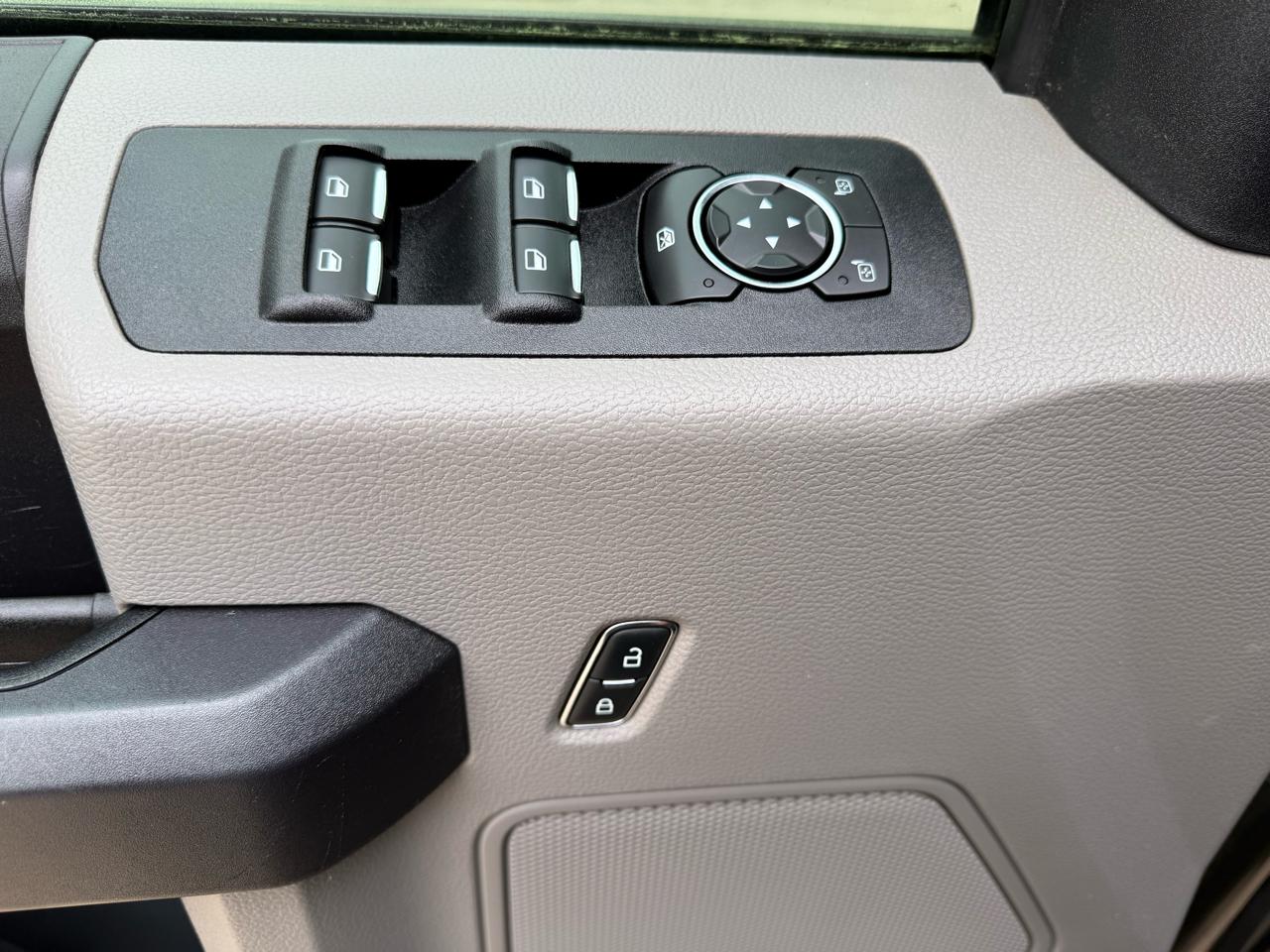 Ford F-150 XL SuperCrew 6.5-ft. Bed 4WD 2020