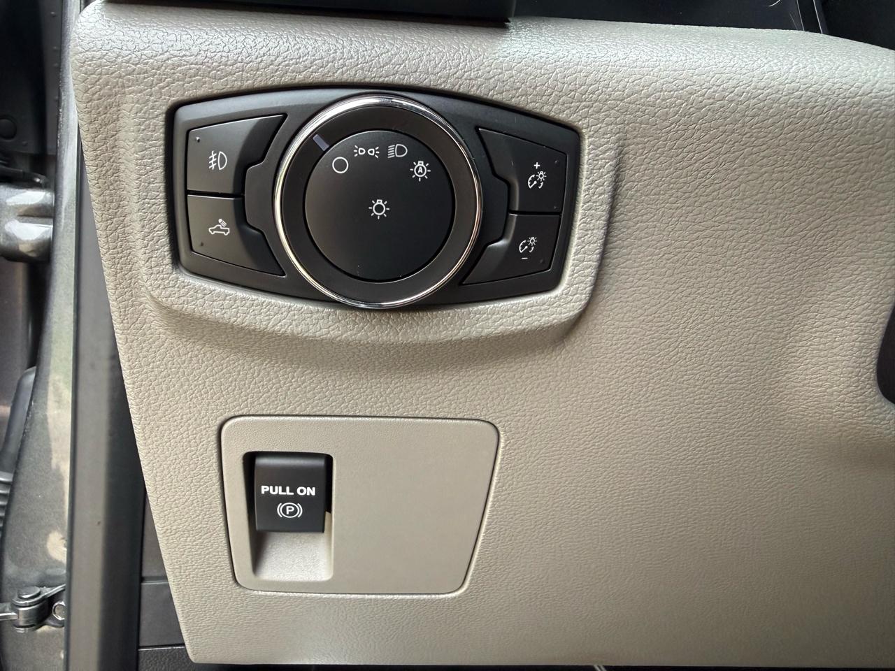 Ford F-150 XL SuperCrew 6.5-ft. Bed 4WD 2020