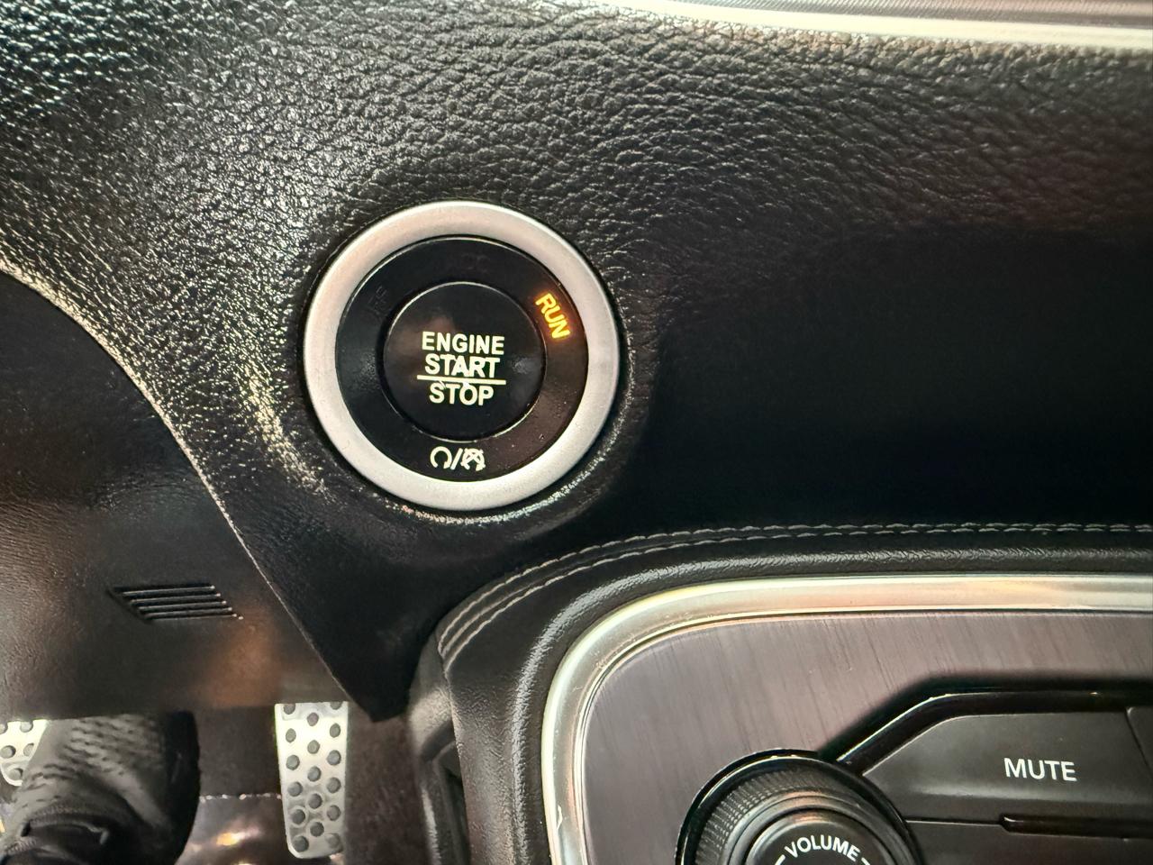 Dodge Challenger  2018