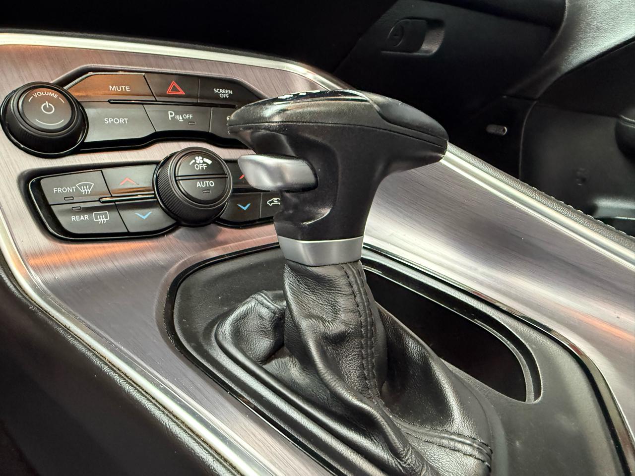 Dodge Challenger  2018