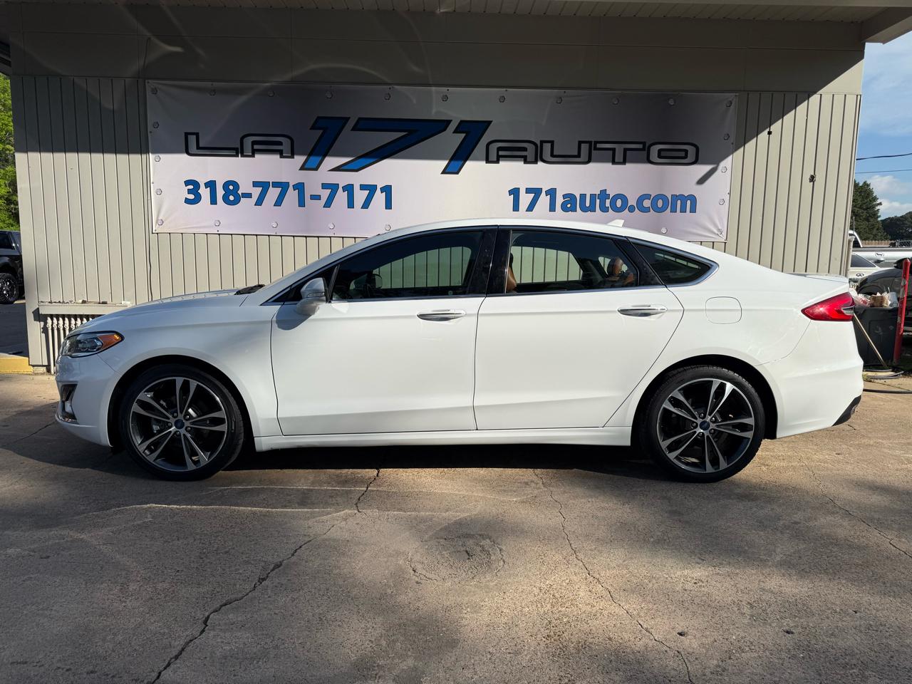 Ford Fusion Titanium AWD 2019