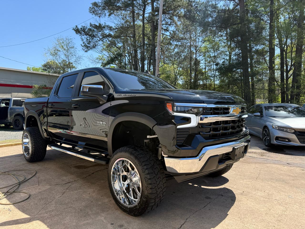 Chevrolet Silverado 1500 LT Crew Cab 2WD 2023