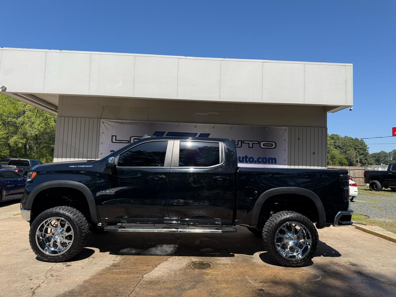 Chevrolet Silverado 1500 LT Crew Cab 2WD 2023