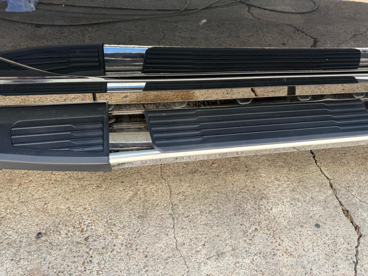 Chevrolet Silverado 1500 LT Crew Cab 2WD 2023