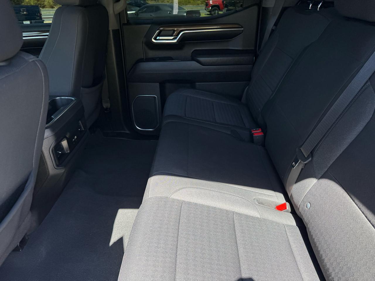 Chevrolet Silverado 1500 LT Crew Cab 2WD 2023