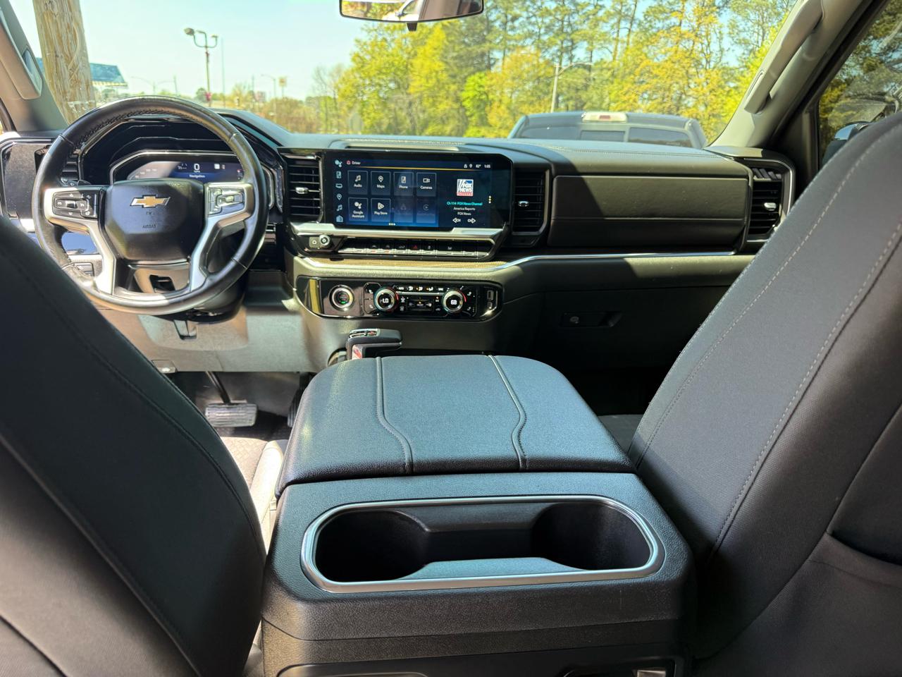 Chevrolet Silverado 1500 LT Crew Cab 2WD 2023