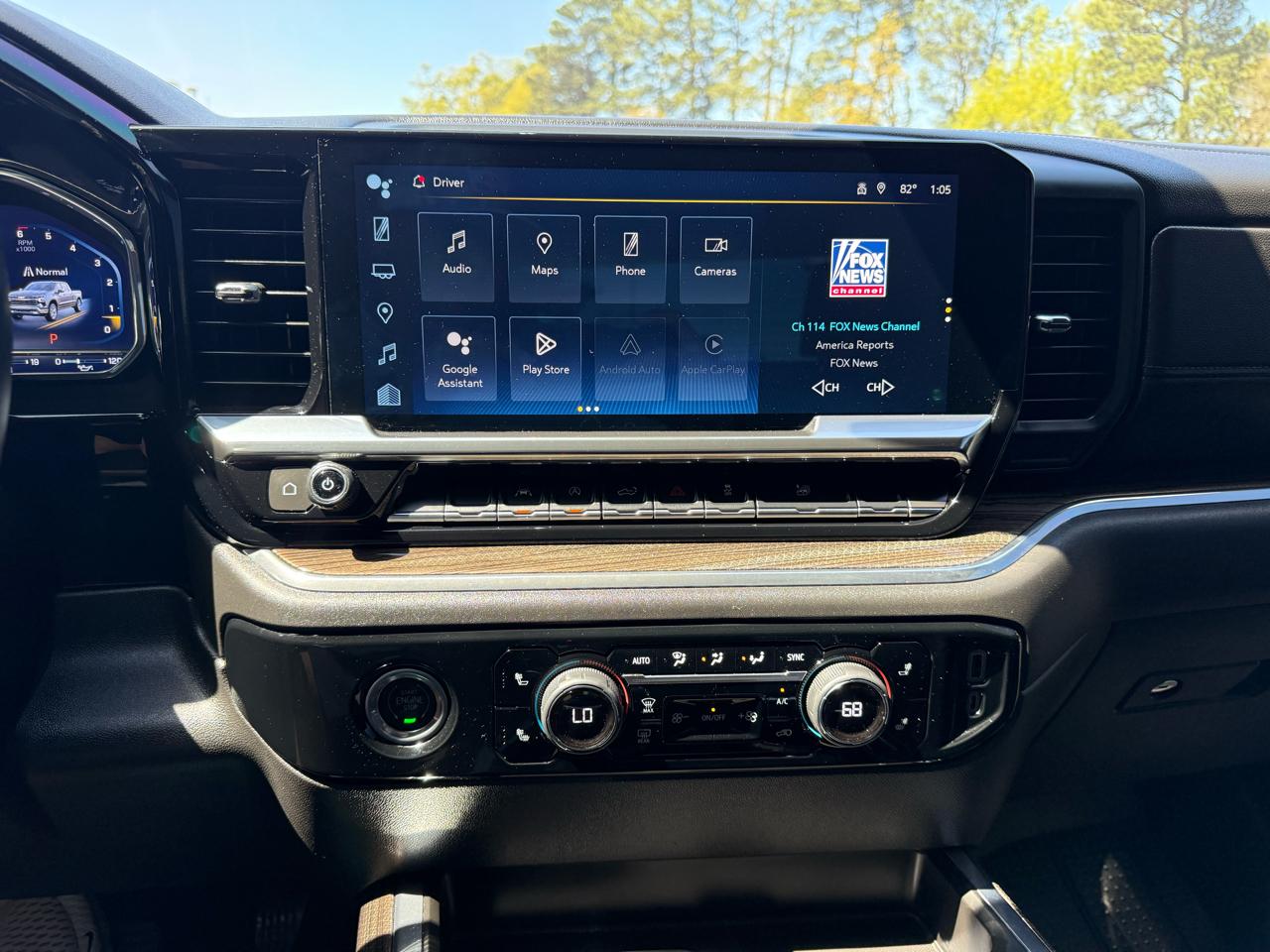 Chevrolet Silverado 1500 LT Crew Cab 2WD 2023