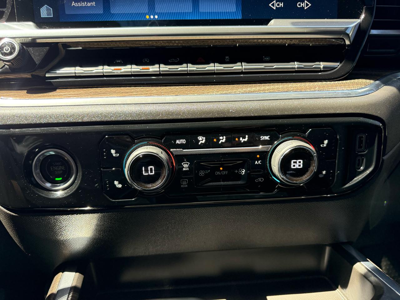 Chevrolet Silverado 1500 LT Crew Cab 2WD 2023