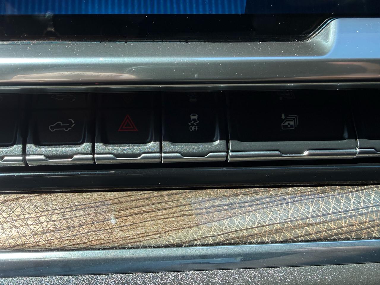 Chevrolet Silverado 1500 LT Crew Cab 2WD 2023