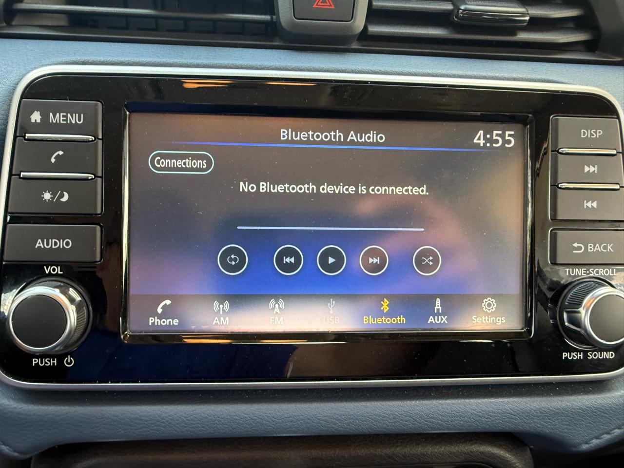 Nissan Versa SV 2025