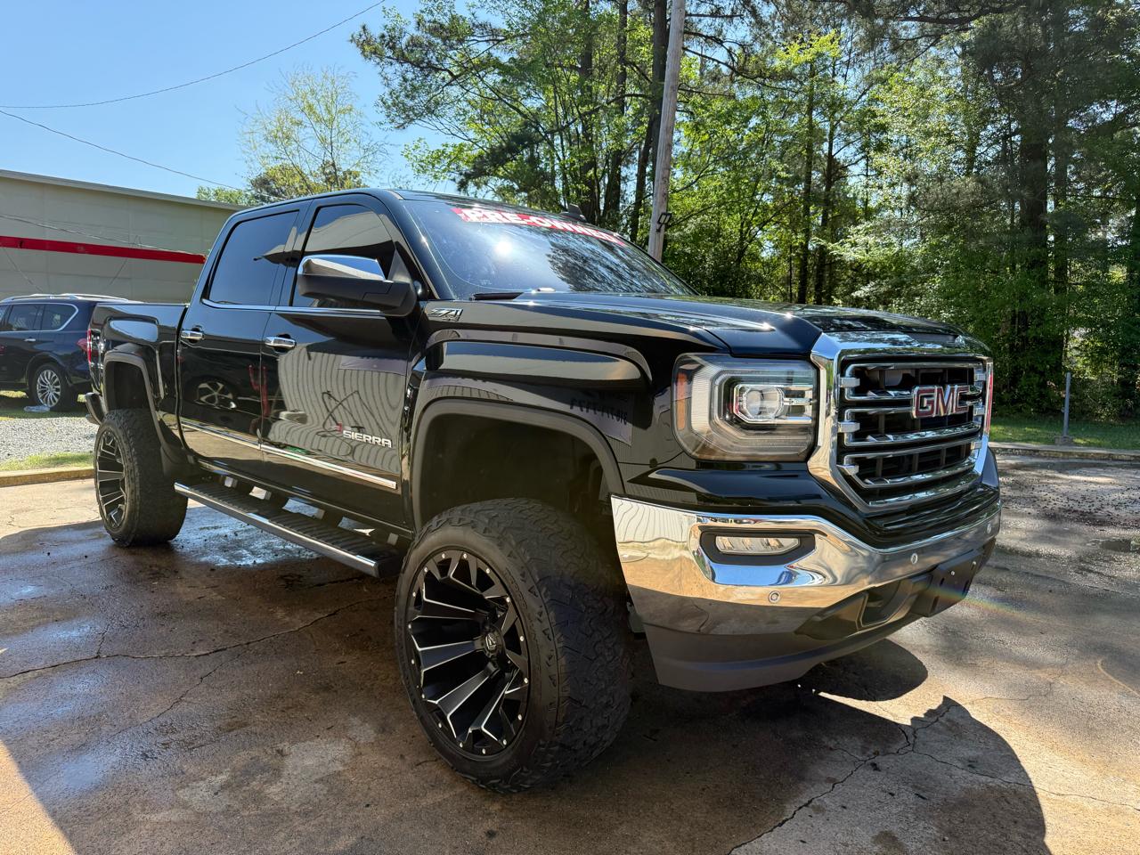 GMC Sierra 1500 SLT Crew Cab Long Box 4WD 2017