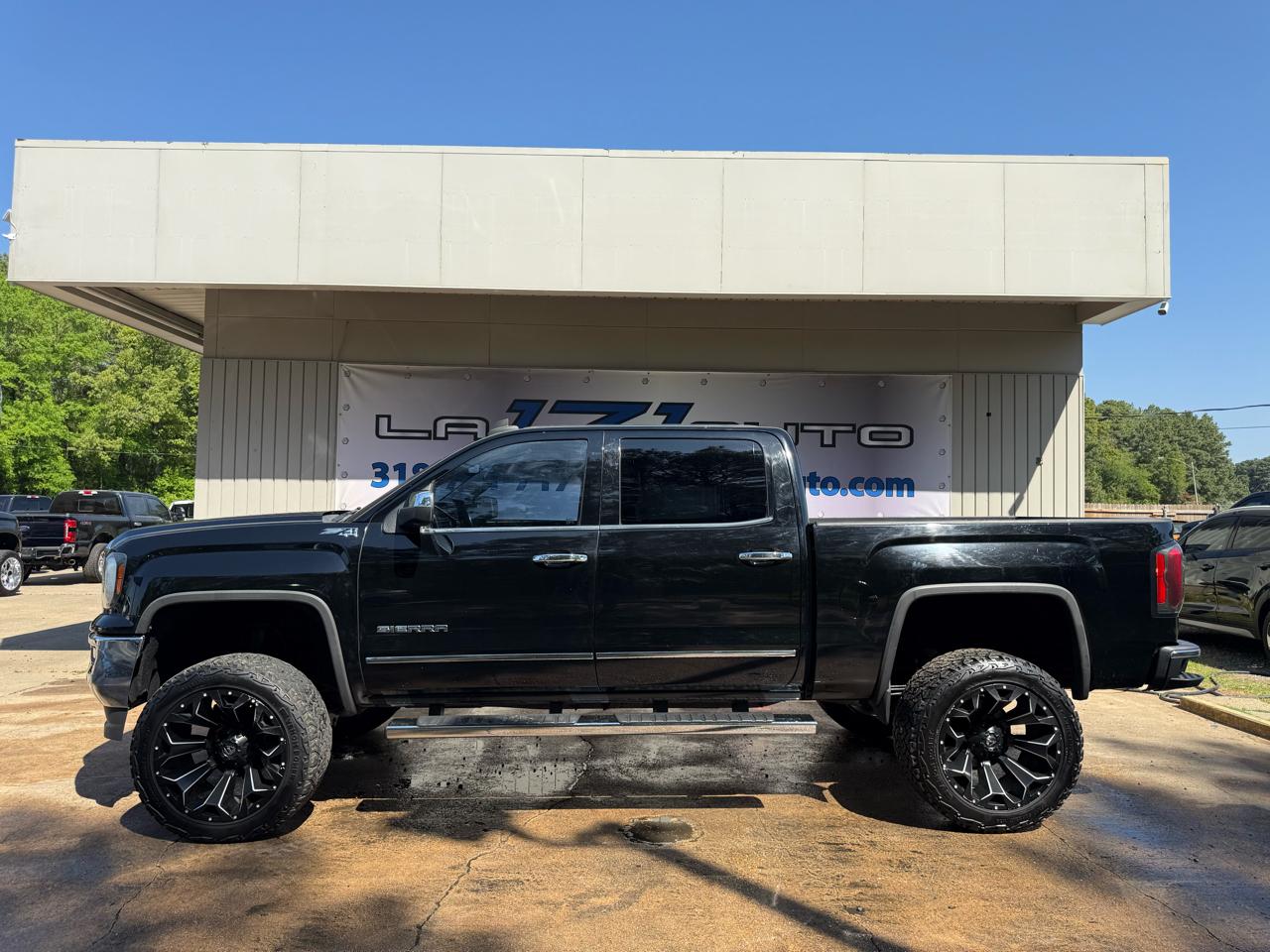 GMC Sierra 1500 SLT Crew Cab Long Box 4WD 2017