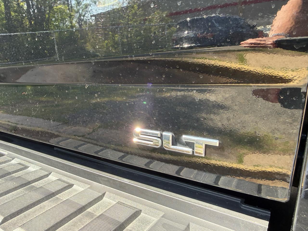 GMC Sierra 1500 SLT Crew Cab Long Box 4WD 2017