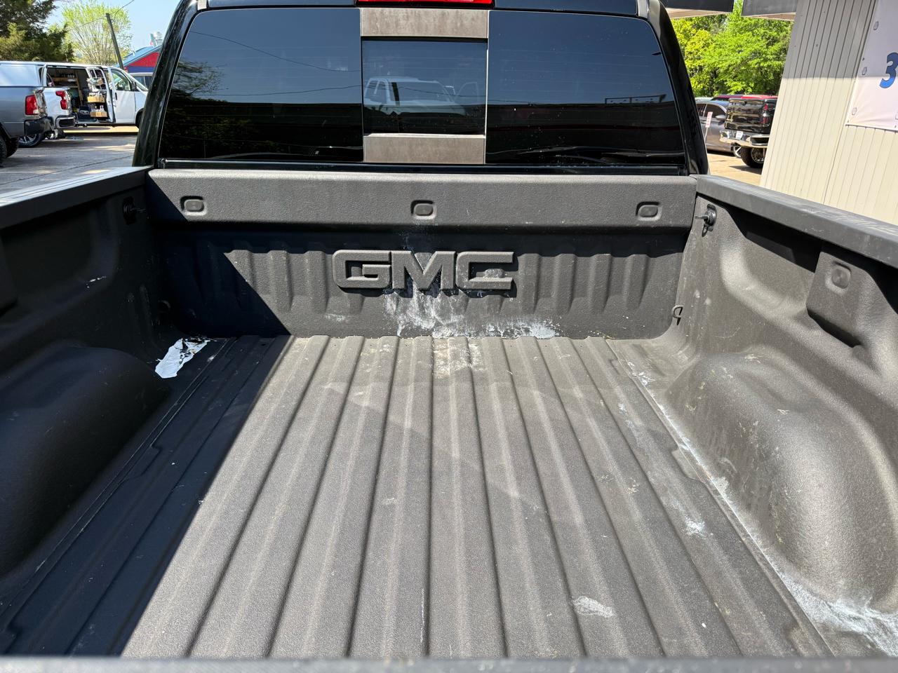 GMC Sierra 1500 SLT Crew Cab Long Box 4WD 2017