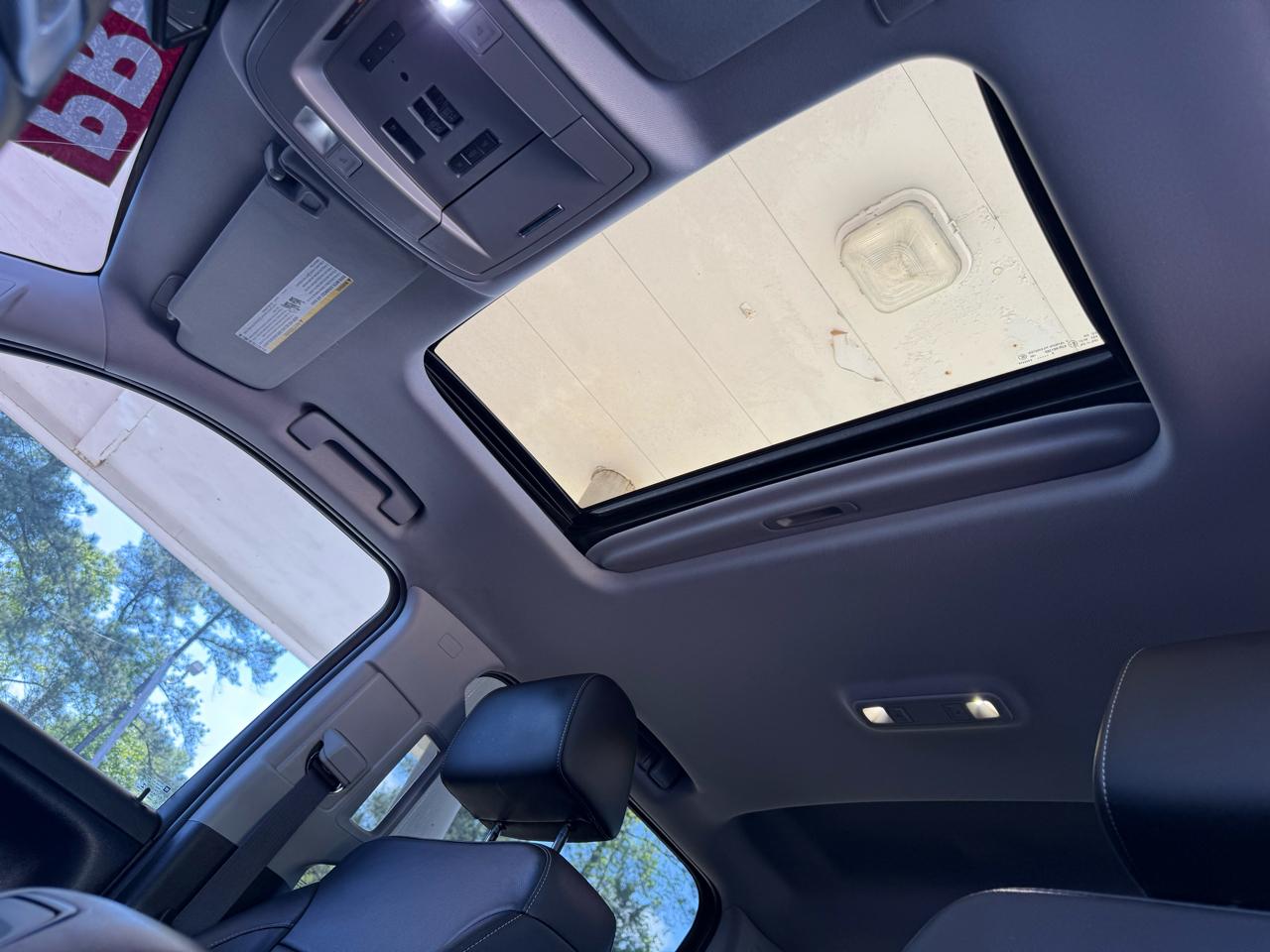 GMC Sierra 1500 SLT Crew Cab Long Box 4WD 2017