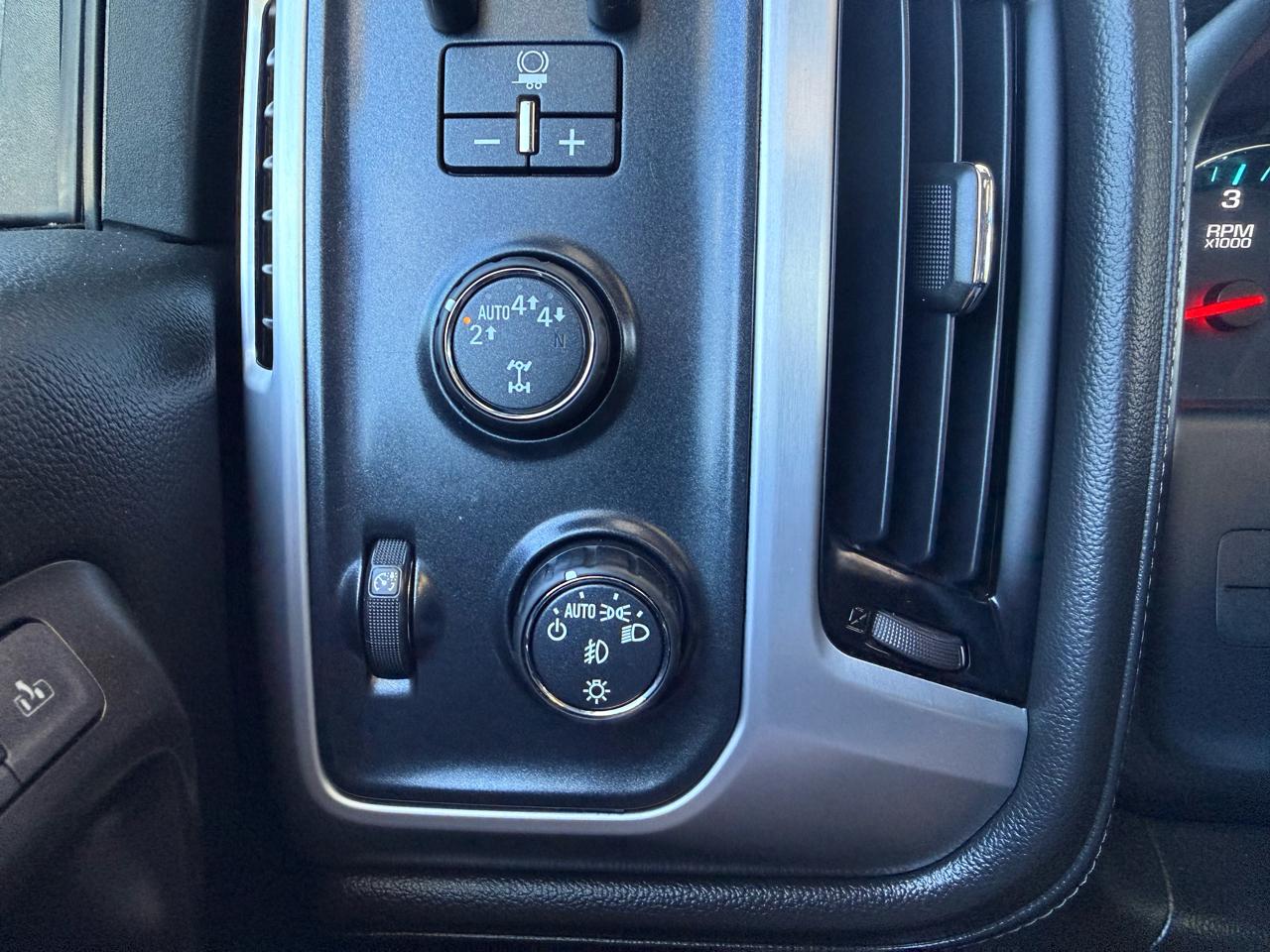 GMC Sierra 1500 SLT Crew Cab Long Box 4WD 2017