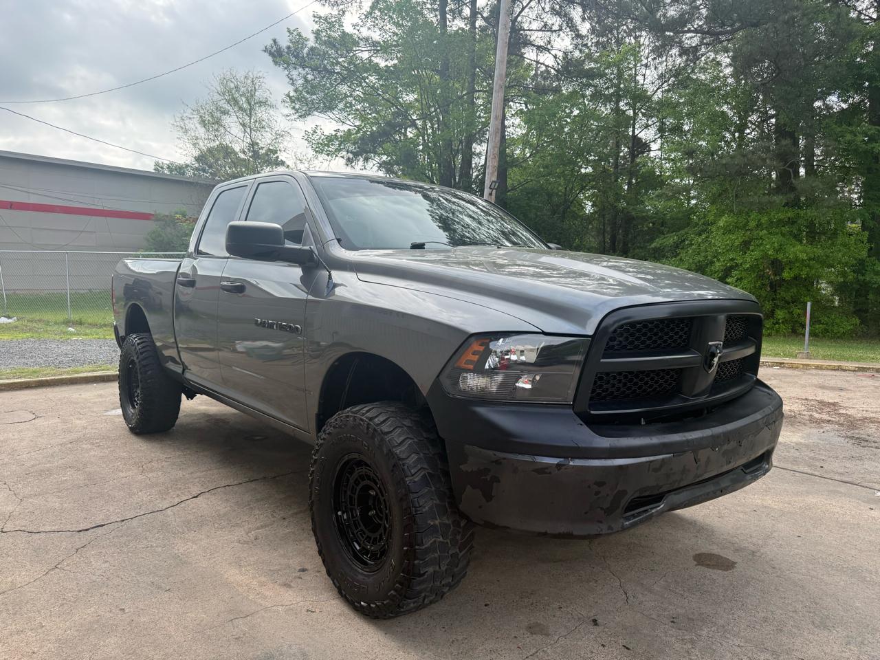 RAM 1500 ST Quad Cab 2WD 2011