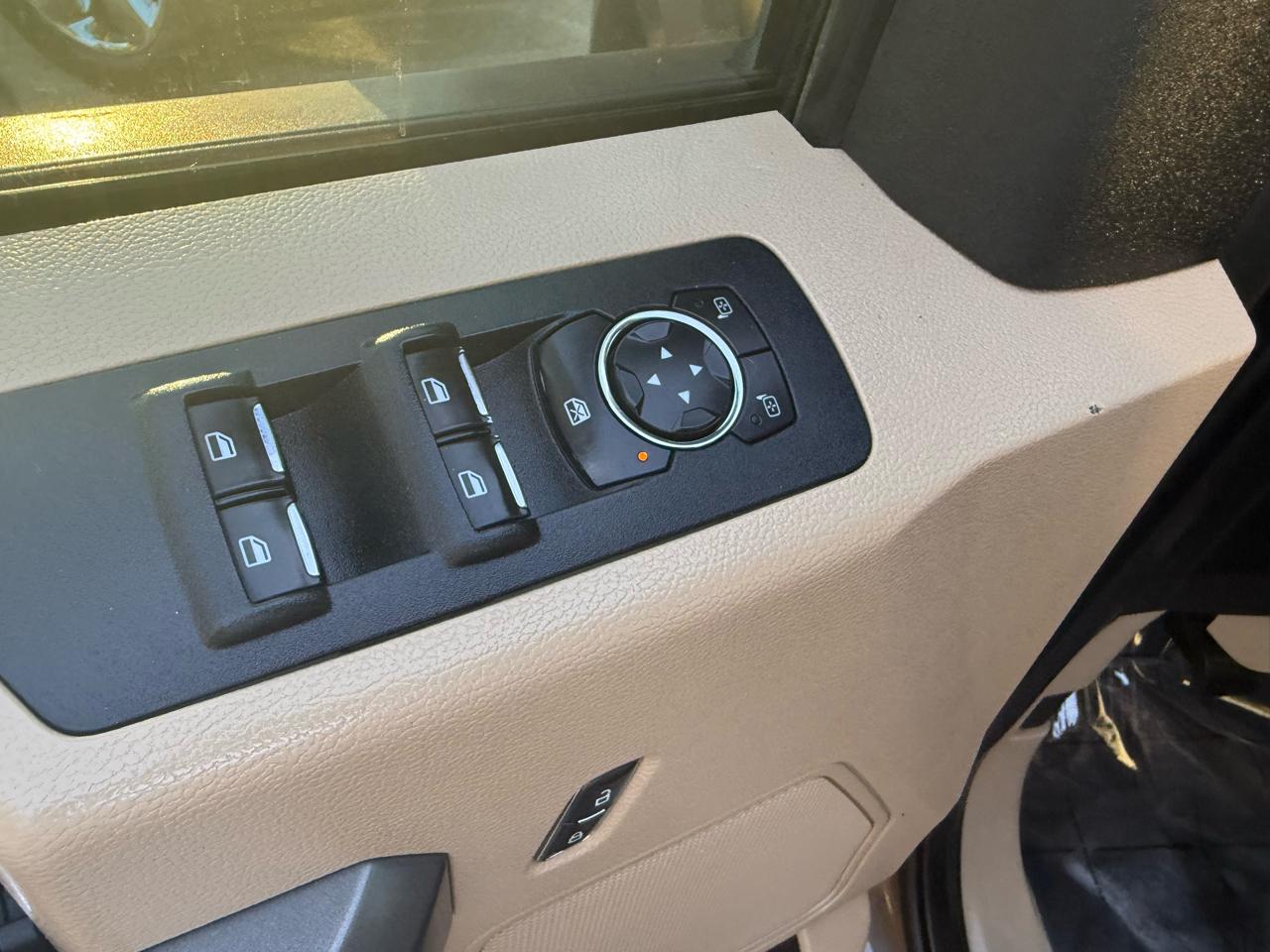 Ford F-150 XLT SuperCrew 5.5-ft. Bed 2WD 2016