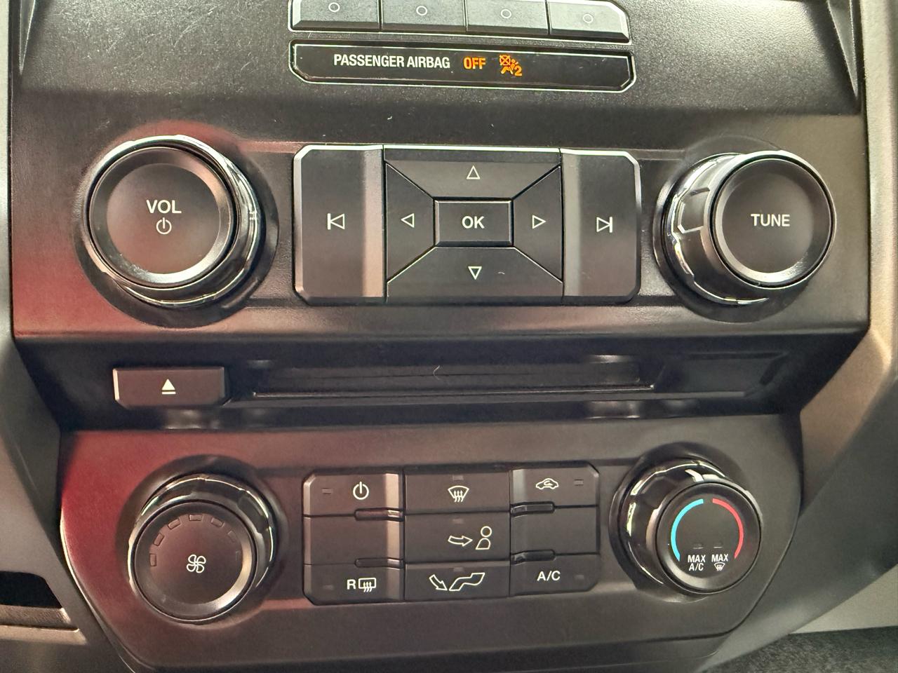 Ford F-150 XLT SuperCrew 6.5-ft. Bed 4WD 2015