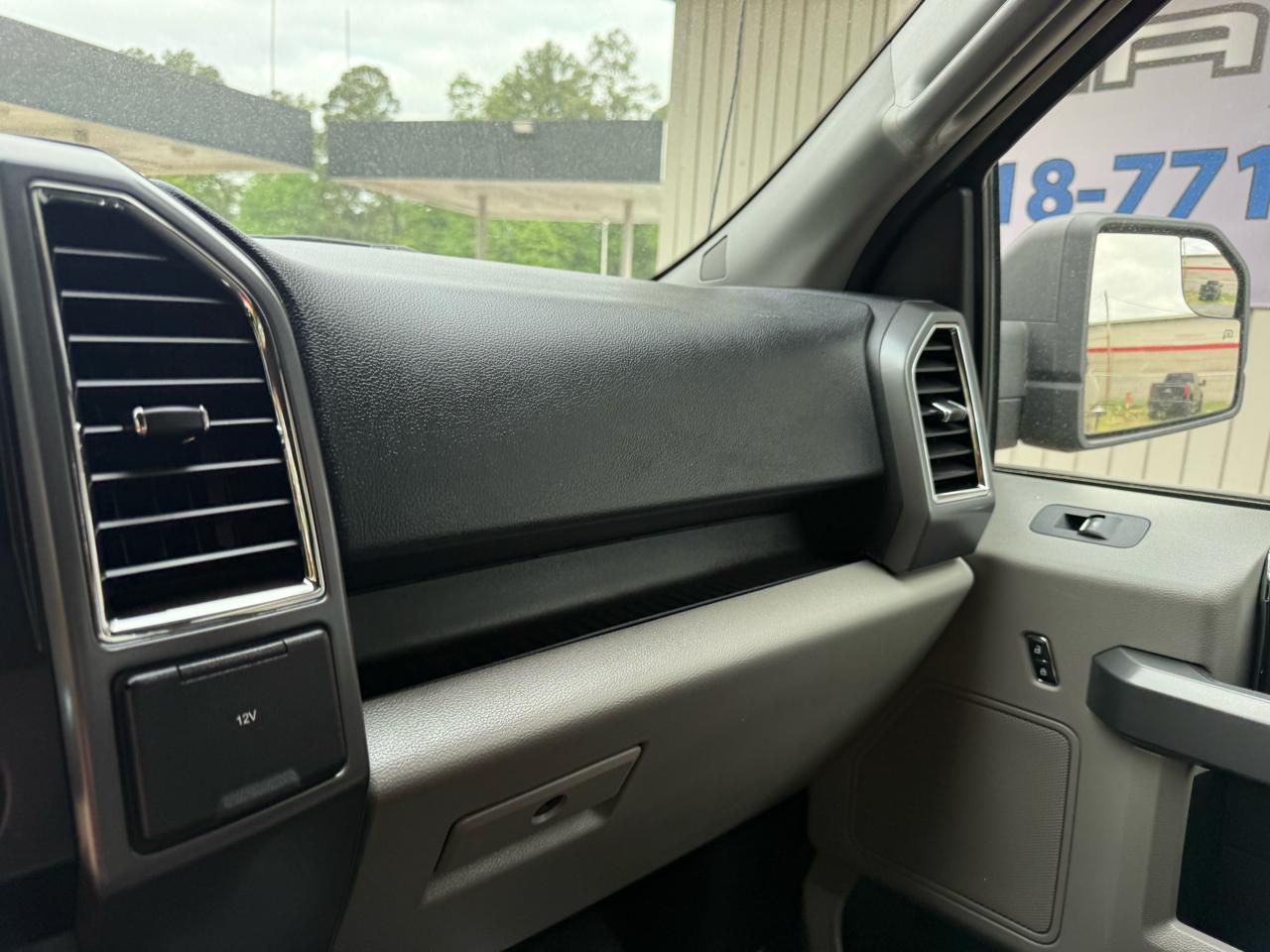 Ford F-150 XLT SuperCrew 6.5-ft. Bed 4WD 2015