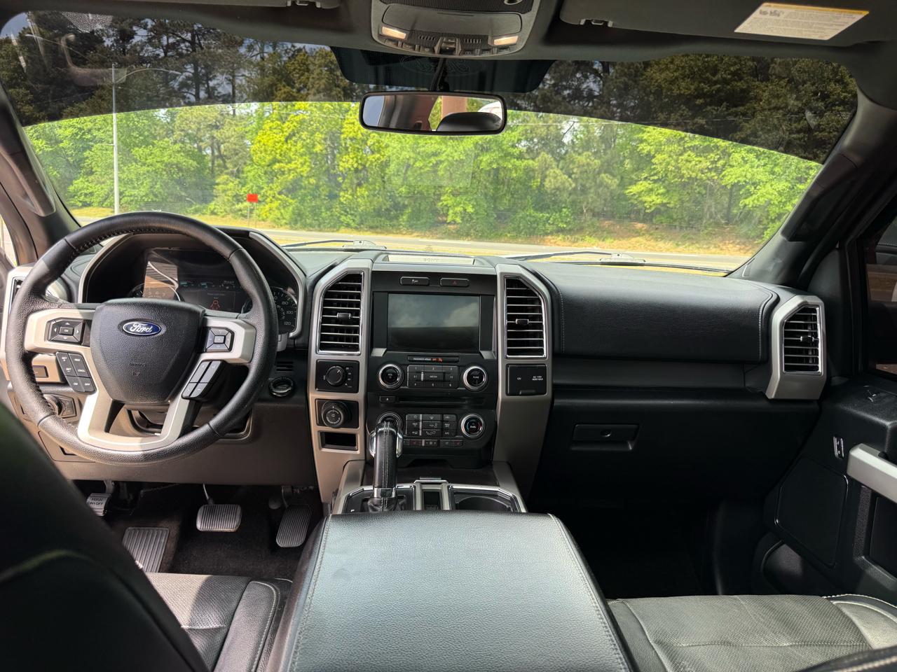 Ford F-150 Lariat SuperCrew 5.5-ft. Bed 4WD 2016