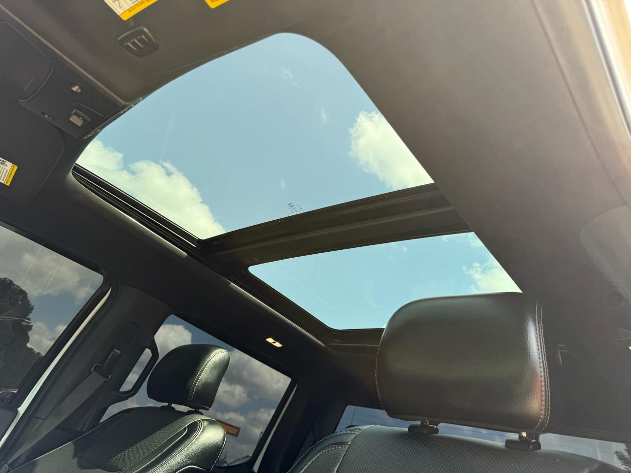 Ford F-150 Lariat SuperCrew 5.5-ft. Bed 4WD 2016