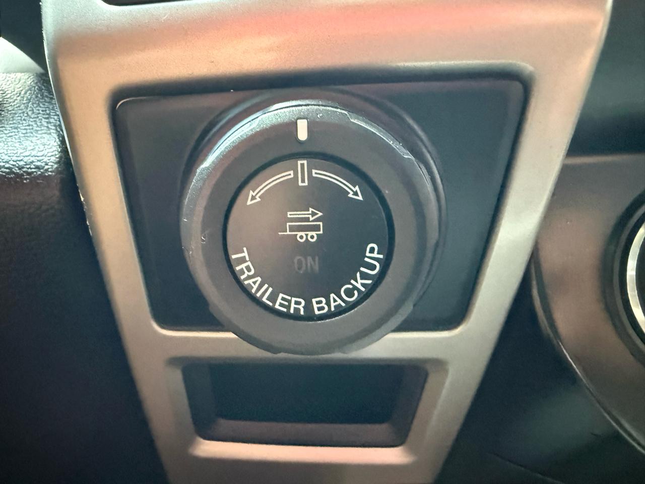 Ford F-150 Lariat SuperCrew 5.5-ft. Bed 4WD 2016