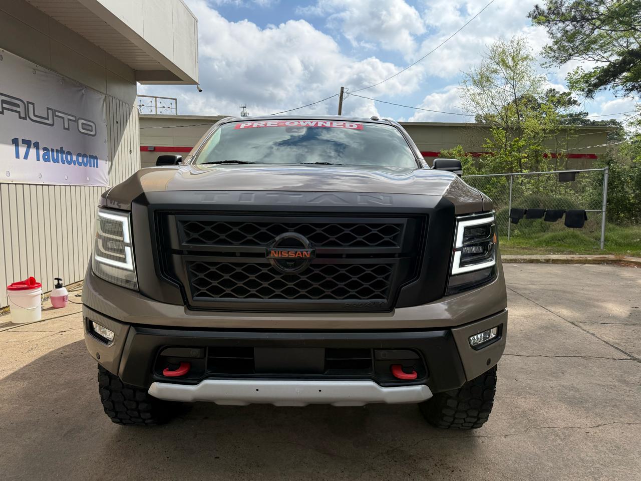 Nissan Titan PRO-4X Crew Cab 4WD 2020