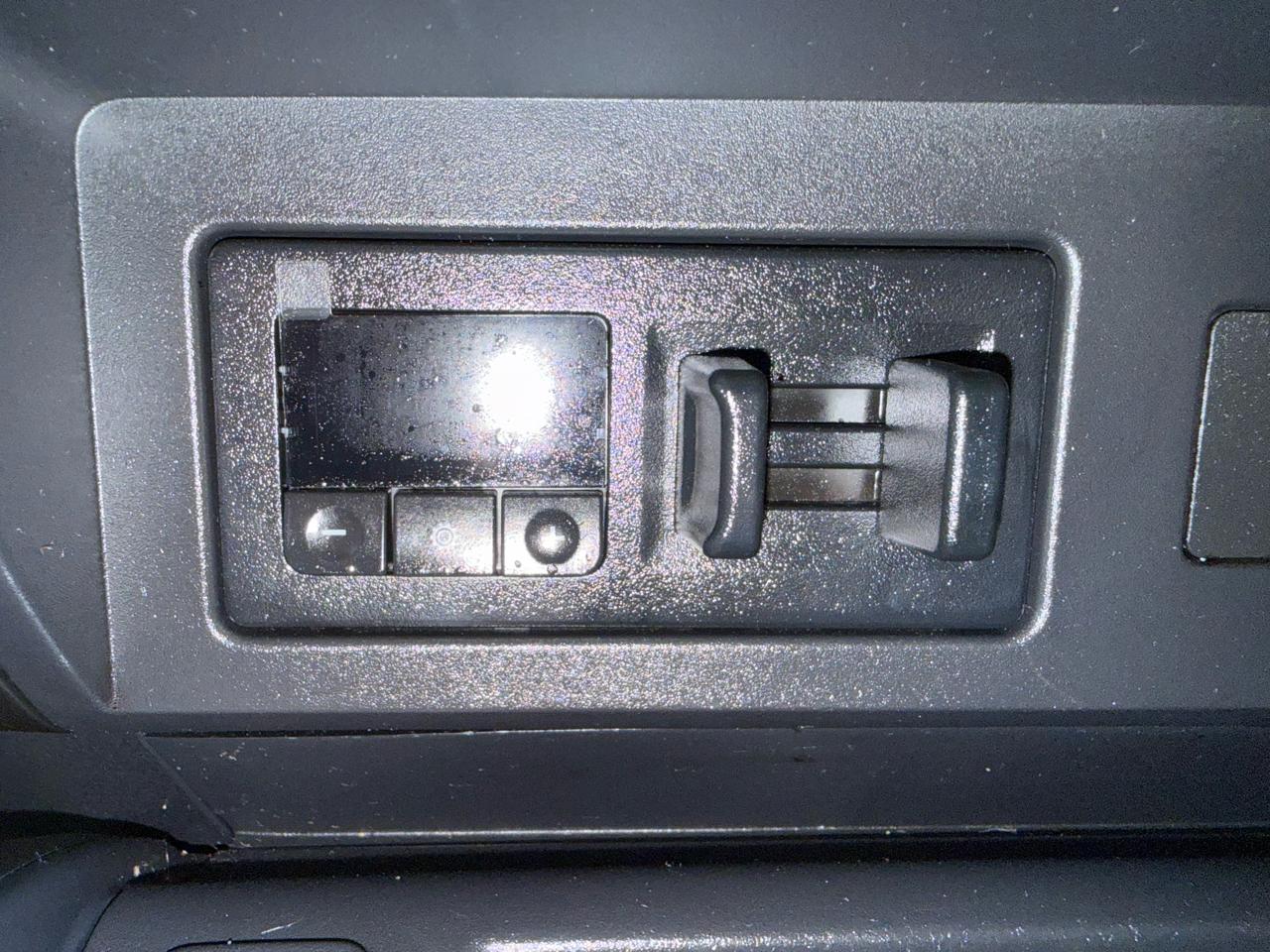 Nissan Titan PRO-4X Crew Cab 4WD 2020