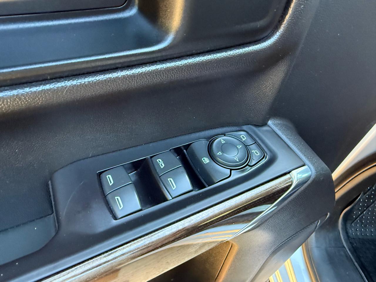 Chevrolet Silverado 1500 LT Crew Cab 2WD 2019