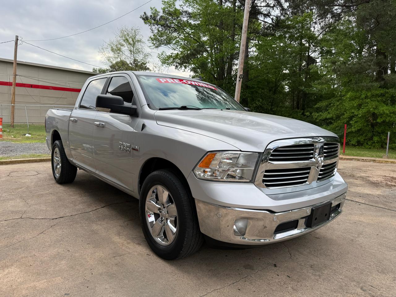 RAM 1500 SLT Crew Cab SWB 4WD 2018