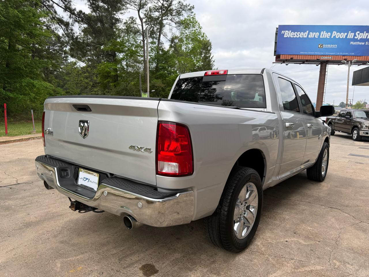 RAM 1500 SLT Crew Cab SWB 4WD 2018