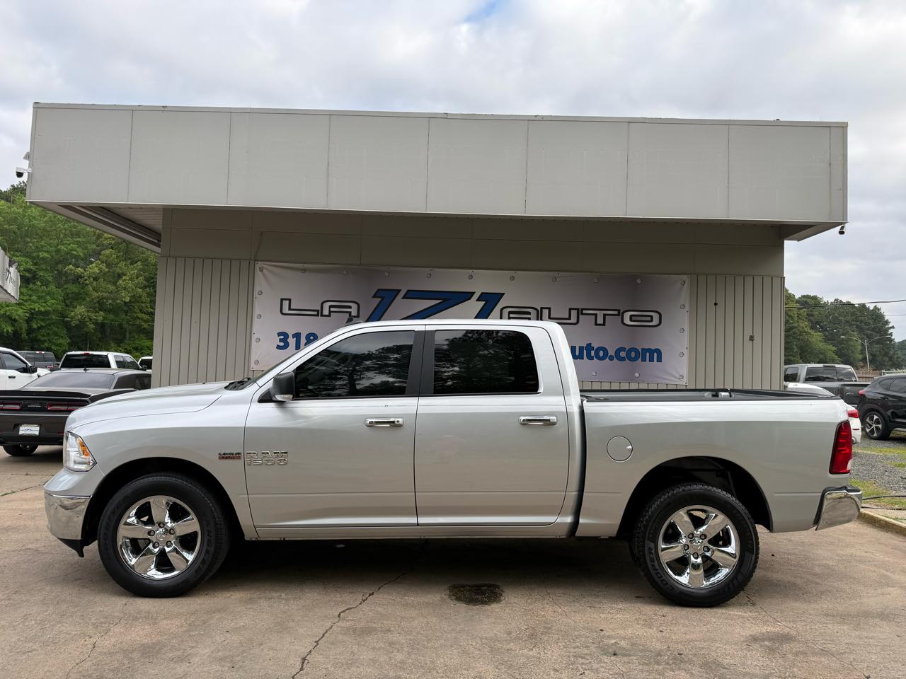 RAM 1500 SLT Crew Cab SWB 4WD 2018