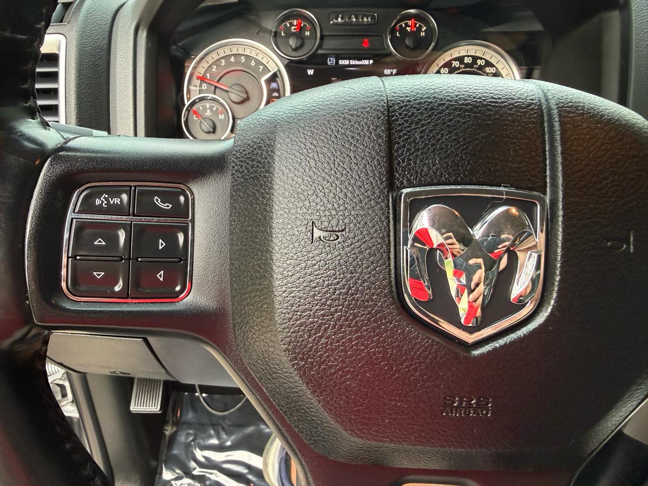 RAM 1500 SLT Crew Cab SWB 4WD 2018